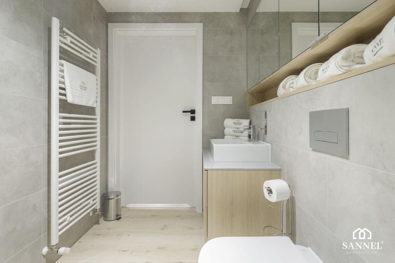 Apartament Golden Sand Z Dostepem Do Basenow,Jacuzzi,Strefy Saun- Pinea Apartments Pobierowo-Sannel Apartments For Rent Ngoại thất bức ảnh